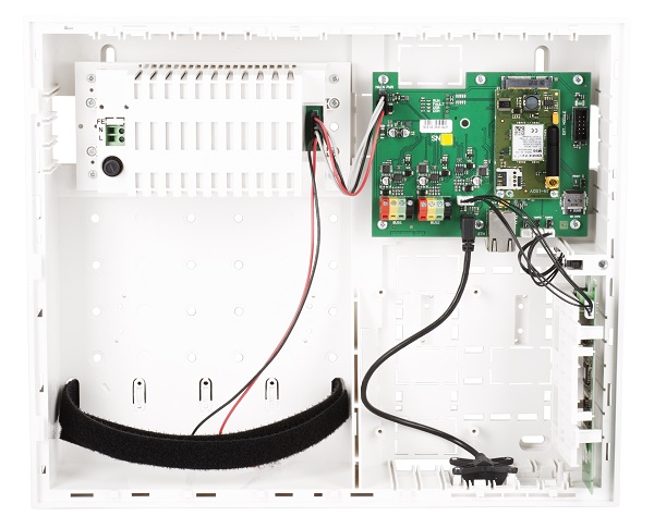 JA-107KR Zentrale mit LAN- und Funkmodul